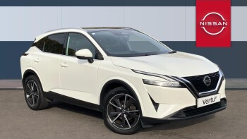 Nissan Qashqai 1.3 DiG-T MH 158 Tekna 5dr Petrol Hatchback